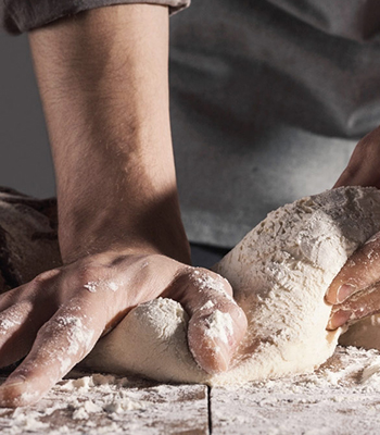 Impastatrice per pane professionale: 5 impasti per sorprendere i tuoi clienti