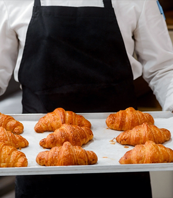 Può un forno per pasticceria di qualità semplificare il tuo lavoro?