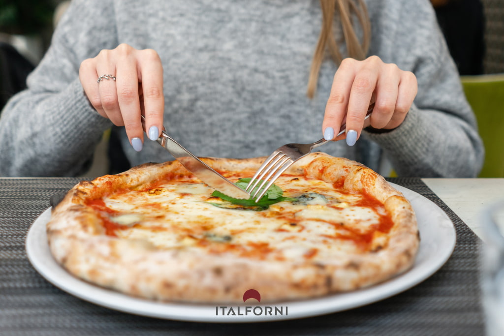 Forno a gas o elettrico professionale. Quale scegliere per la tua pizzeria
