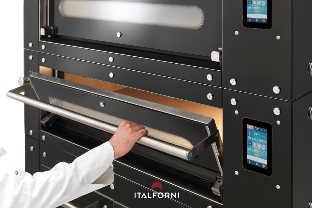 Rendimento termico e prestazioni di cottura dei forni per pizza. Bull di Italforni