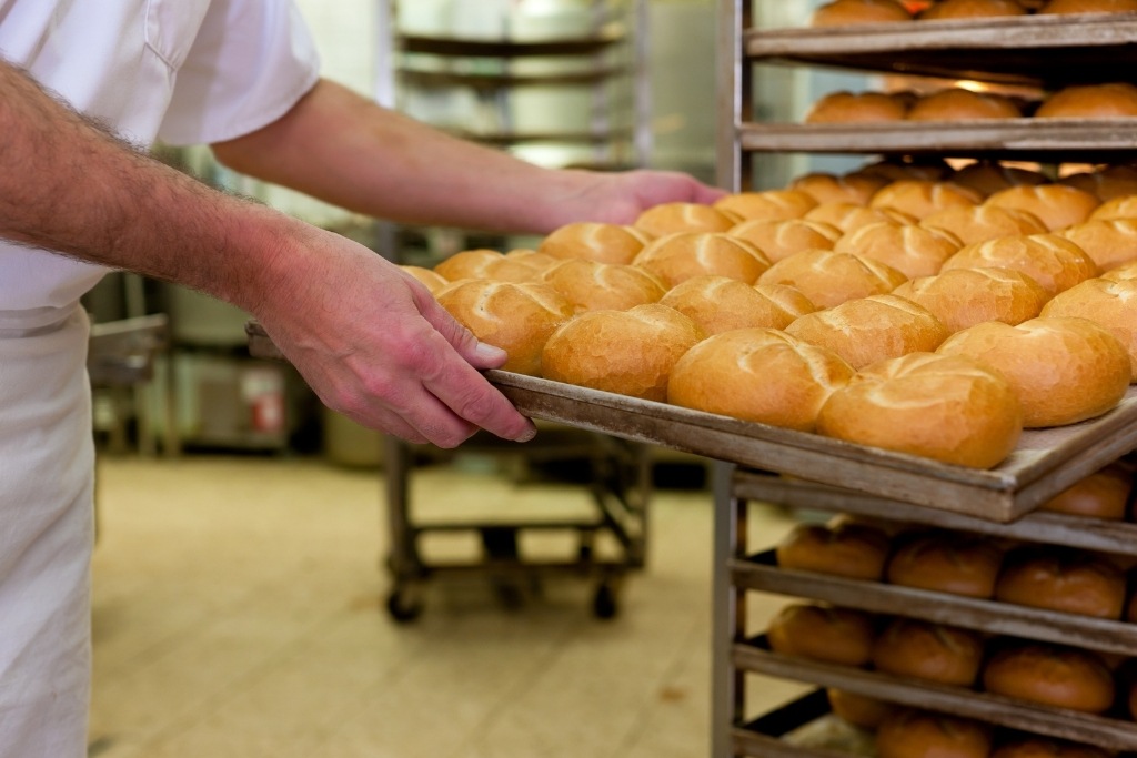 Commercial bread oven: easy programmability