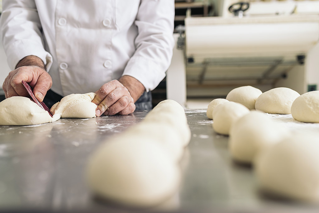 Bureaucracy to open a successfull pastry shop